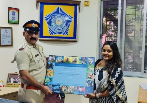 Mumbai Police Inspector Wins PETA India Award for Saving 120-Year-Old Turtle